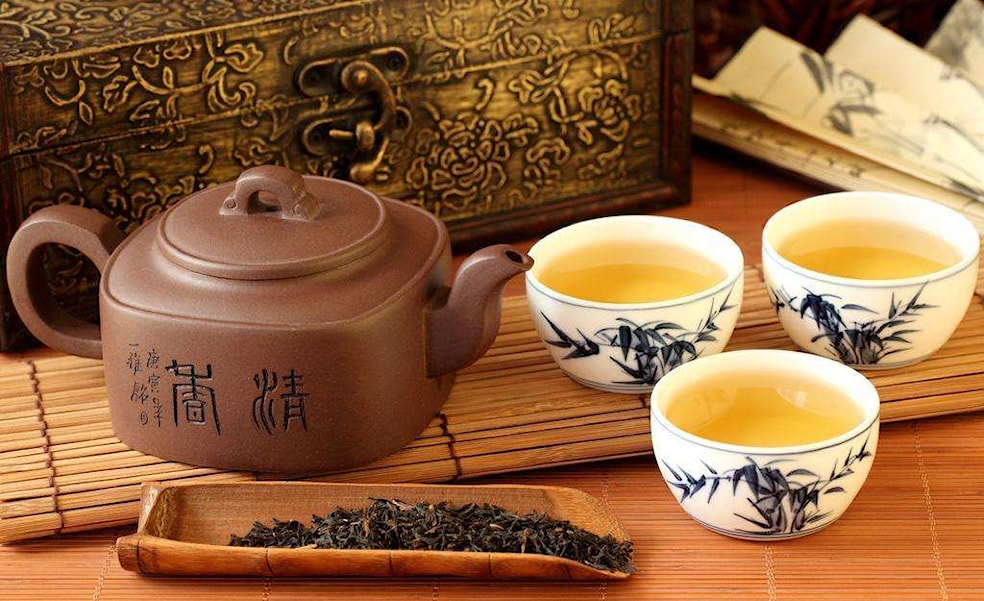 Master Cha, bring it on! (茶师父, 放马过来!)